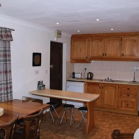 Waterside Cottage, Cashel Holiday home